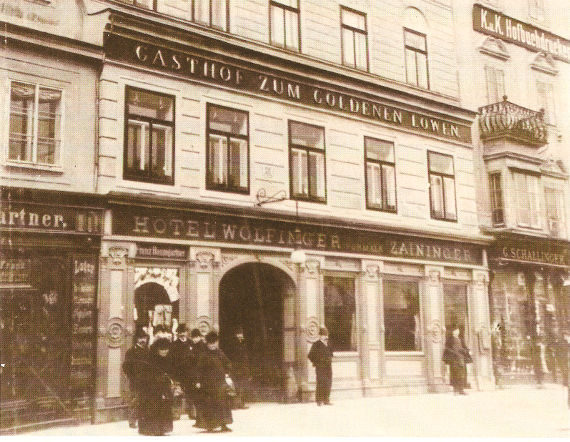 Zum Goldenen Löwen, Hotel Wolfinger